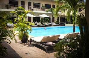 Piscine extérieure