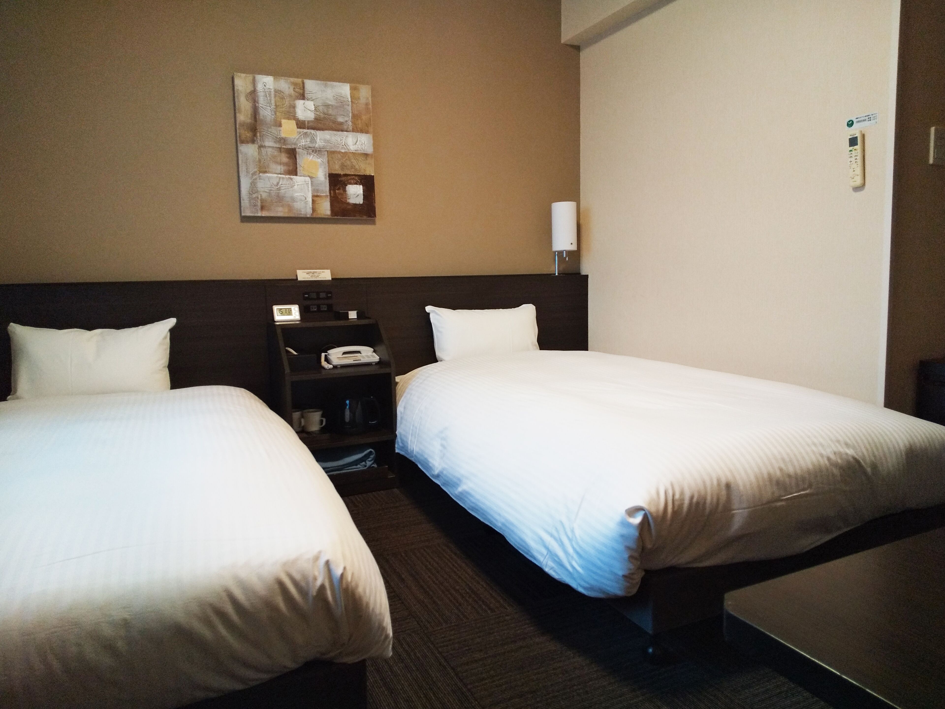 Comfort Twin Room, Non Smoking | Desk, free WiFi, bed sheets
