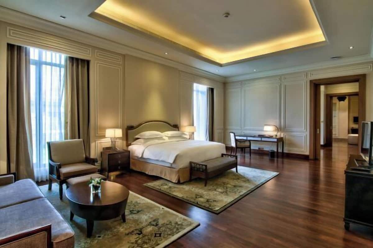 Premium bedding, minibar, in-room safe, individually decorated