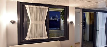 Sunlife Hotel Old City