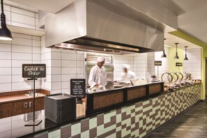 Free daily full breakfast 
