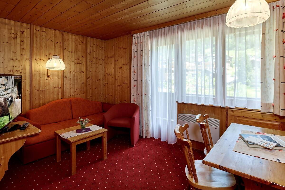 Apartment (Vallüla) | Living area | TV
