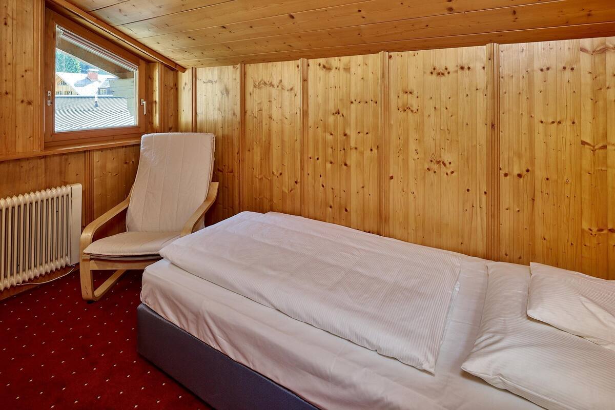 Standard Single Room | In-room safe, free WiFi