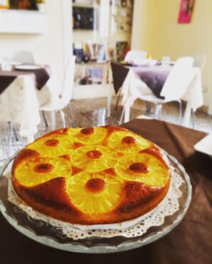 Breakfast meal - 174 Via Roma (Palermo)