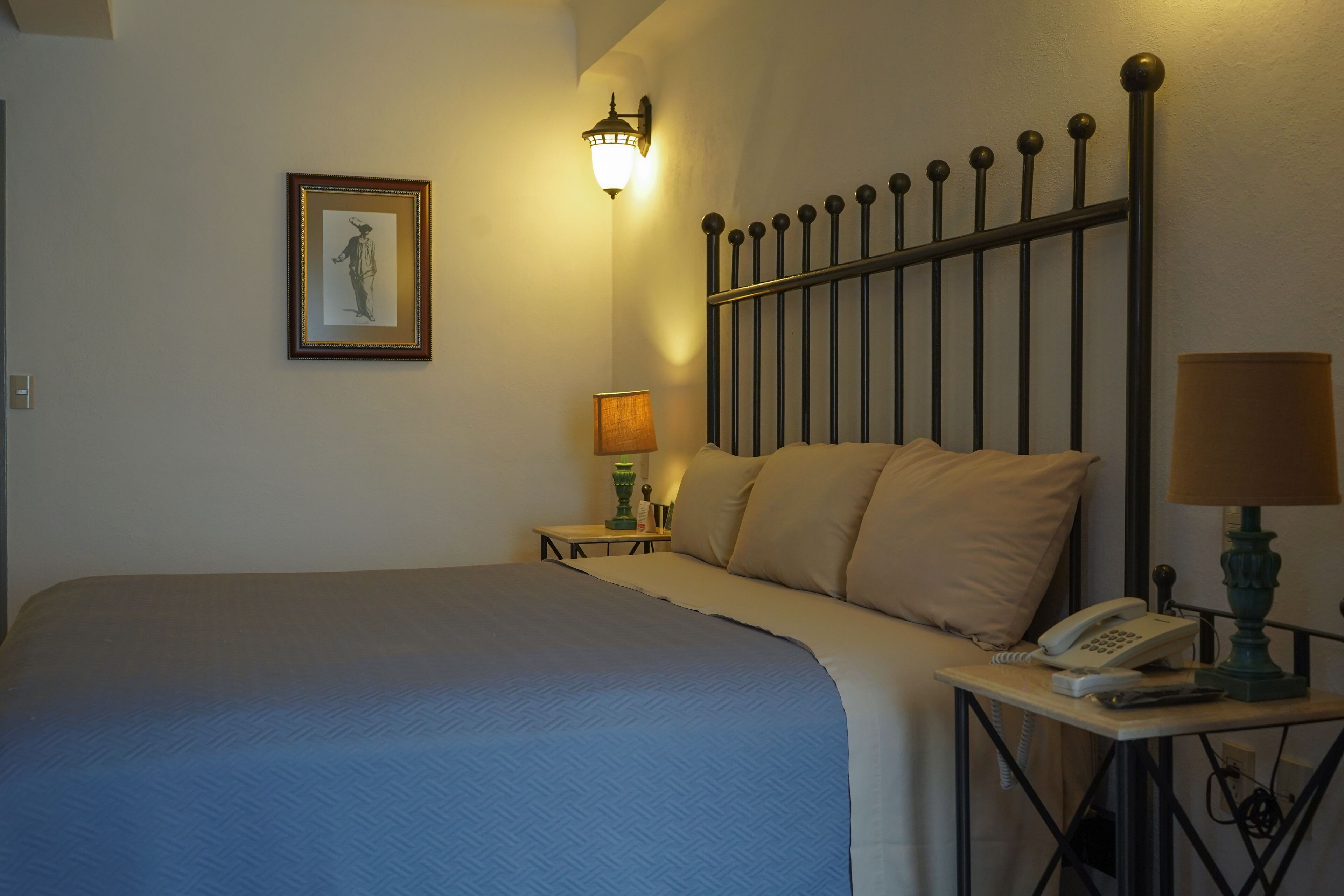 standard king | 1 bedroom, in-room safe, desk, blackout curtains