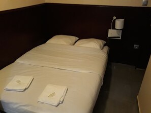 Classic Double Room | Free WiFi - Hotel Azur (Nancy)