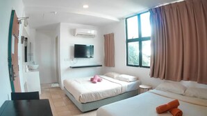 Deluxe Quadruple Room (Duplex) - New Town Hotel USJ Sentral (Subang Jaya)
