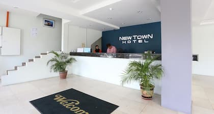 New Town Hotel Klang