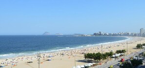 On the beach - Hotel Rio Lancaster (Rio de Janeiro)
