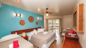 Suíte Luxo | Seprai antialergi, brankas, tirai kedap cahaya, dan kedap suara