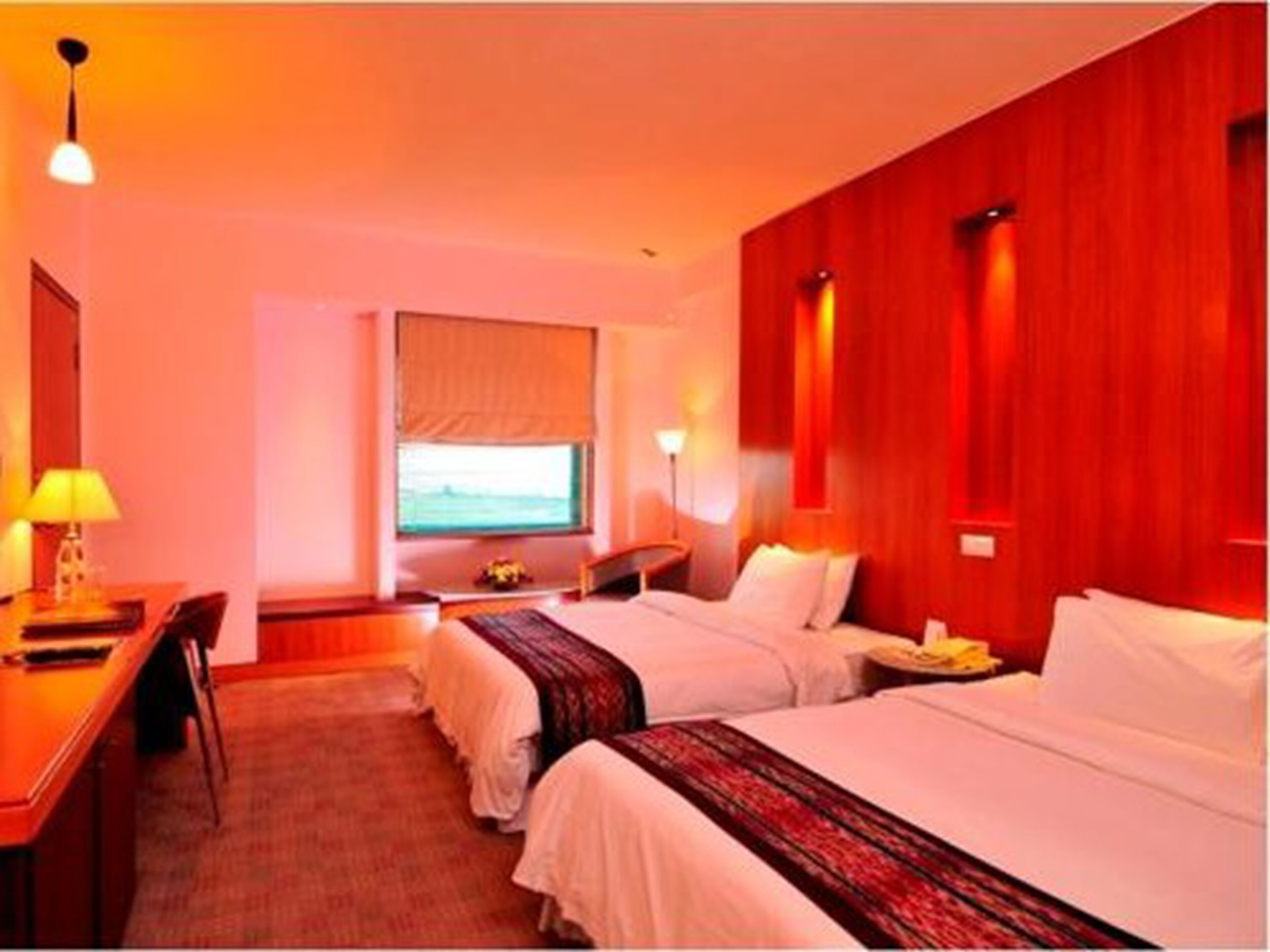 standard double or twin room | 1 bedroom, premium bedding, desk, laptop workspace