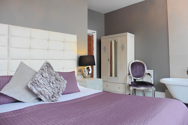 Egyptian cotton sheets, premium bedding, individually decorated