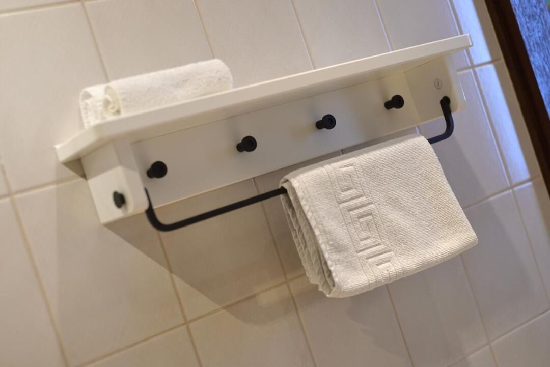 comfort triple room, city view | bathroom | shower, free toiletries, hair dryer, towels