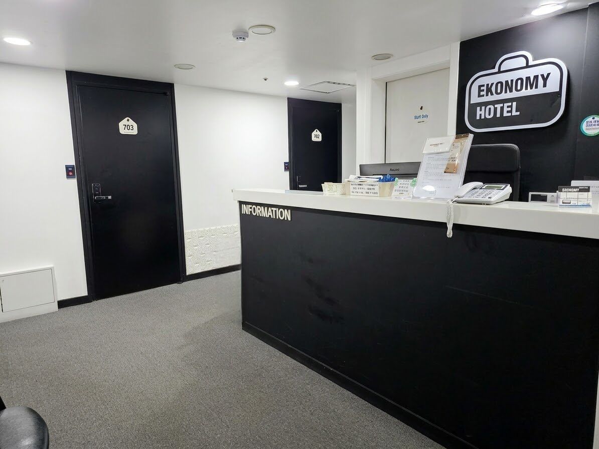 Foto - Ekonomy Hotel Myeongdong Premier