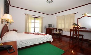 Standard Double Room - Vansana Plain of Jars Hotel (Phonsavan)