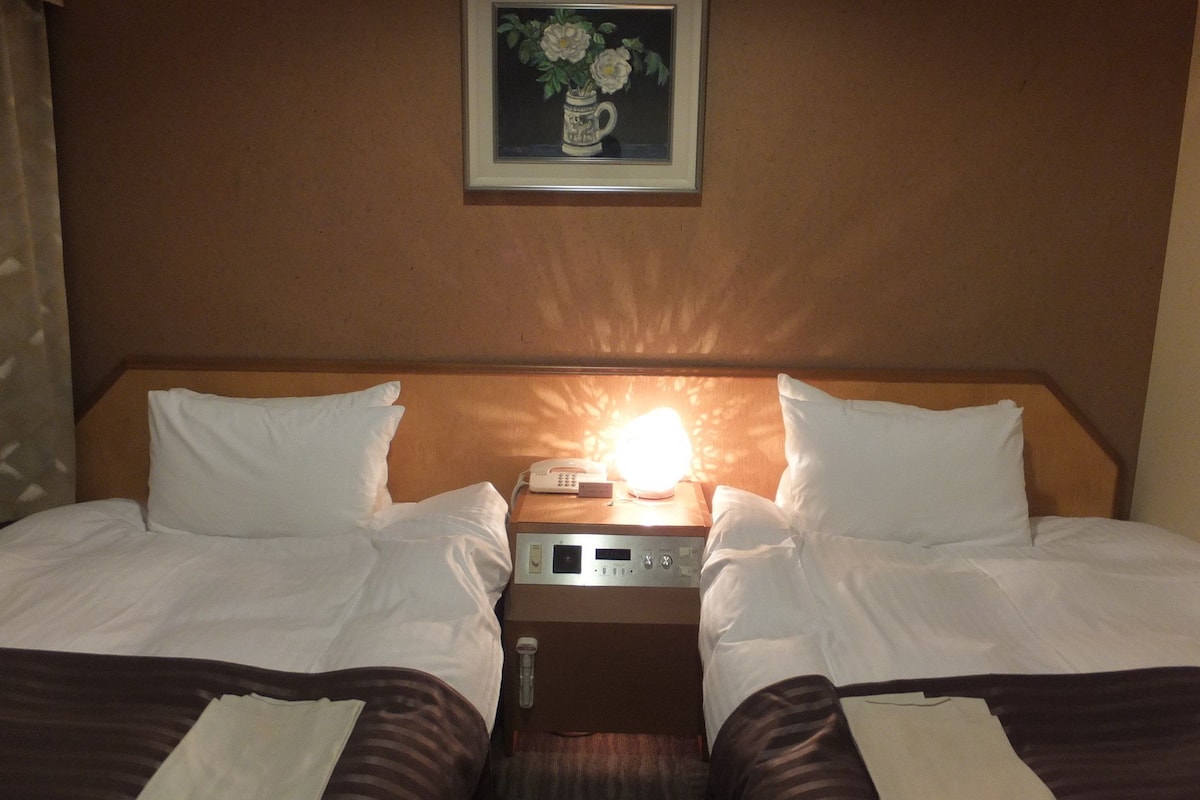 desk, blackout curtains, iron/ironing board, free wifi