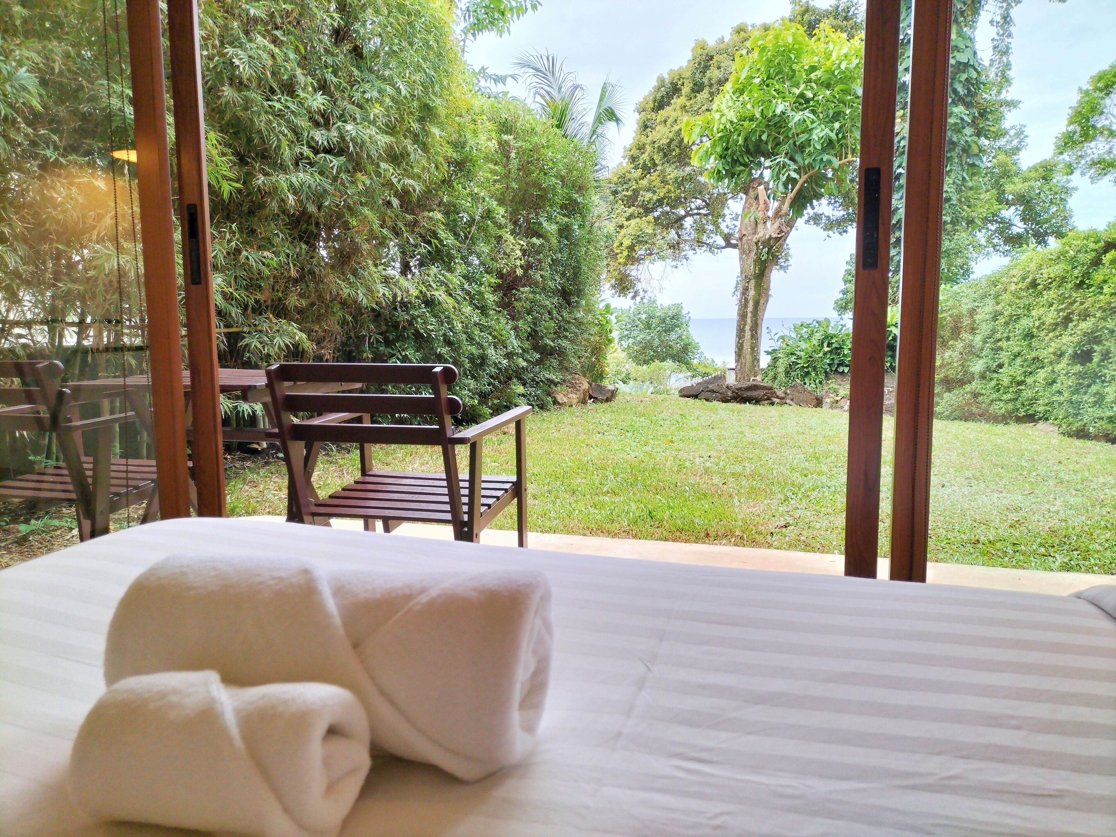 deluxe | 1 bedroom, in-room safe, desk, free wifi