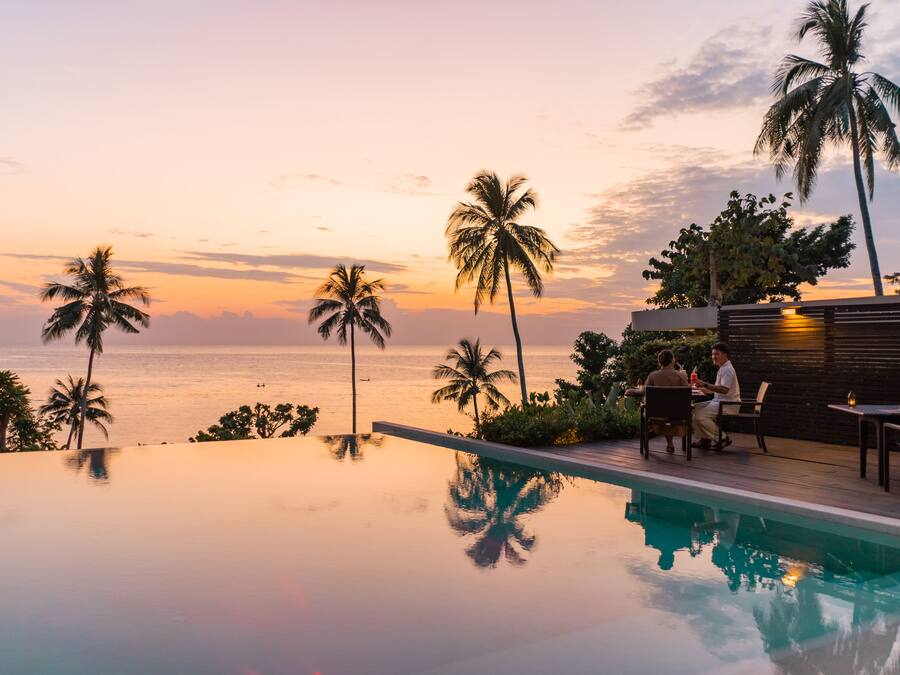 Outdoor pool, free cabanas, pool umbrellas