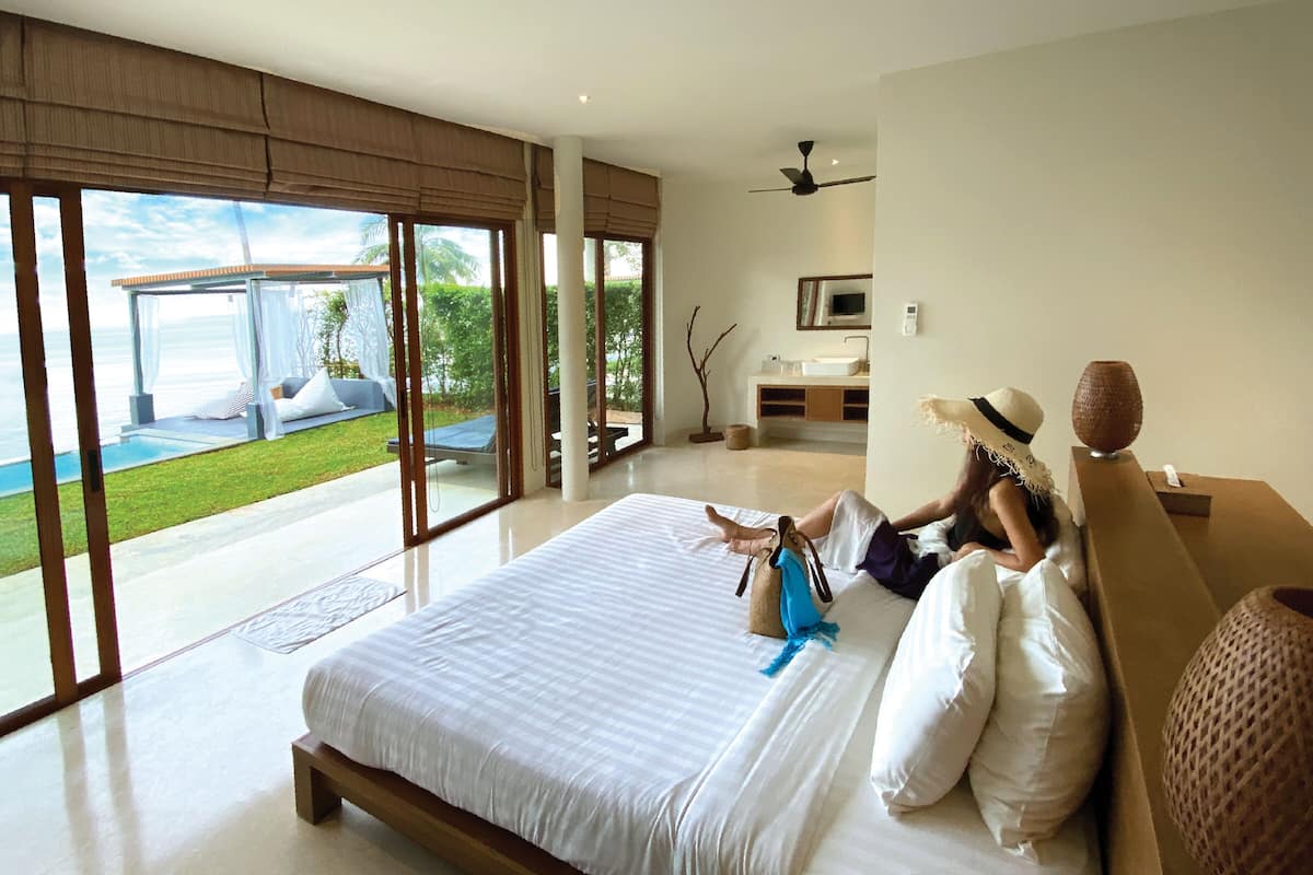 Seaside Pool Villa