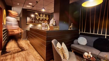 Couples treatment room(s), body treatments, hot stone massages