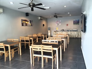 Tempat makan