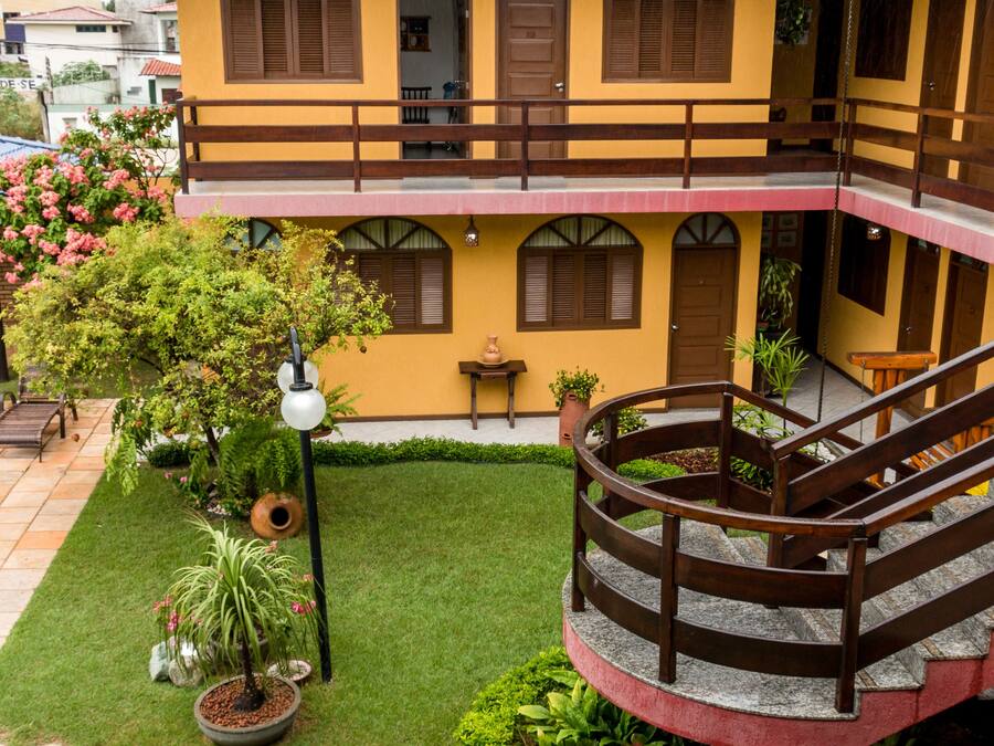 Fachada da propriedade