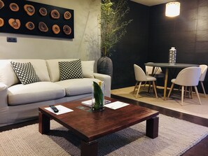 Premium-dupleks - boblebad (VIP) | Premium-sengetøj, minibar, pengeskab på værelset, gratis Wi-Fi