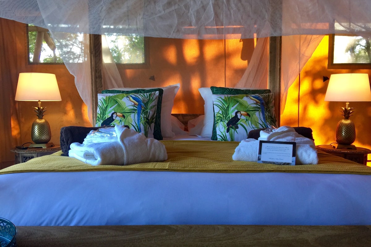 Tienda de lujo, no fumadores, vistas al parque | Ropa de cama de alta calidad, minibar, caja fuerte y wifi gratis