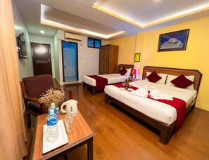 2 bedrooms, pillow-top beds, in-room safe, desk