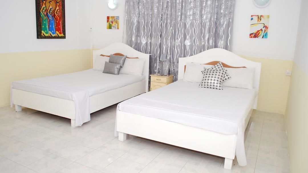 Zimmersafe, Bügeleisen/Bügelbrett, kostenloses WLAN