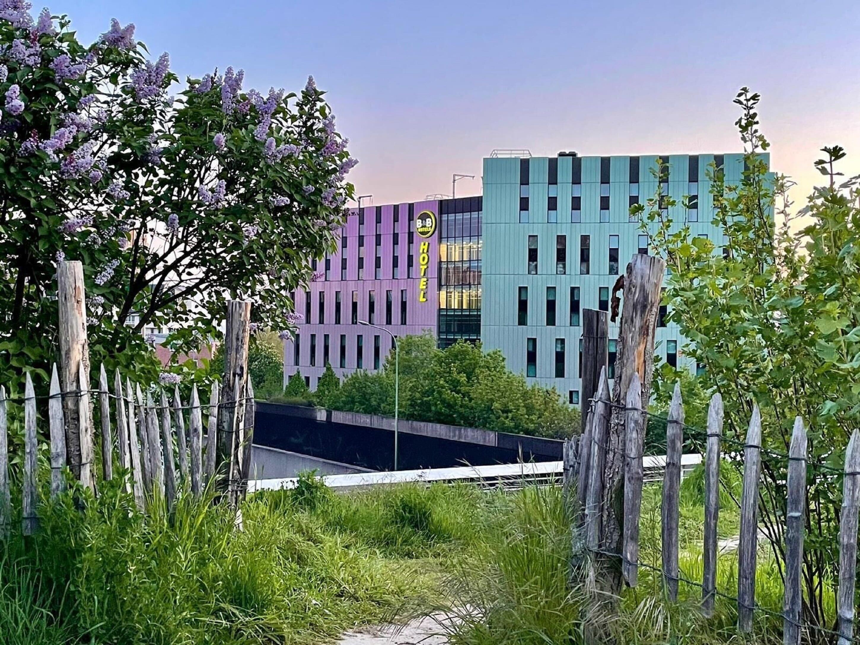 Photo - B&B HOTEL Paris Porte des Lilas