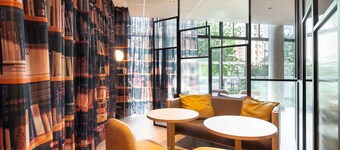 B&B HOTEL Paris Porte des Lilas