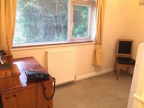 Classic Double Room, Ensuite - Chaston Manor Hotel (Sandown)