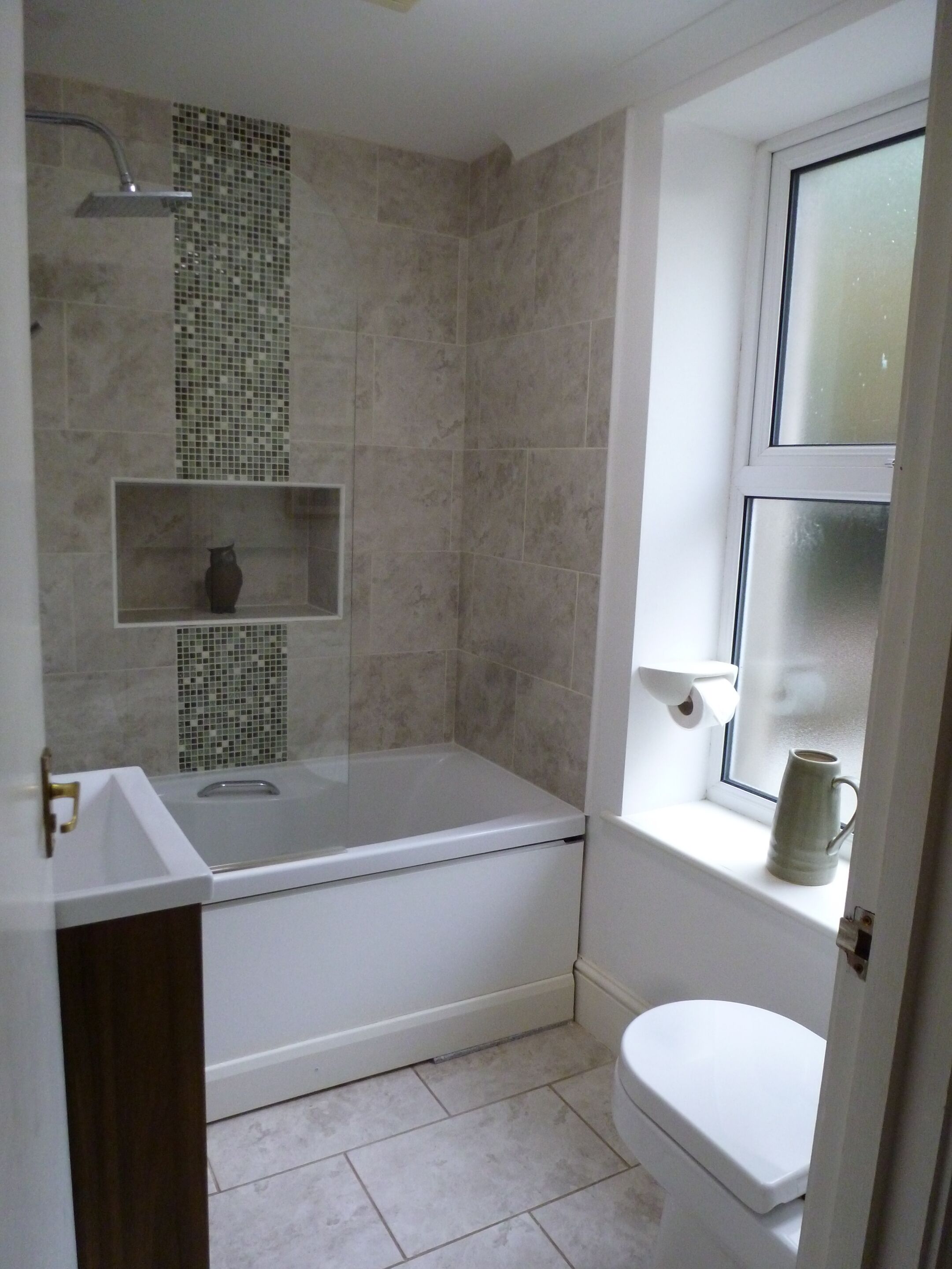 comfort double room, ensuite (room 6) | bathroom