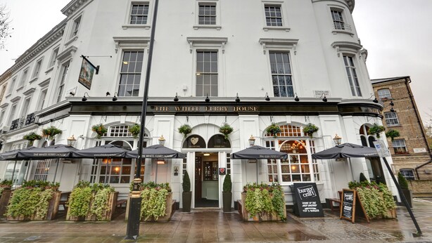 A white building with a sign reading "The White Ferry House". - PubLove The White Ferry, Victoria - Hostel (London)