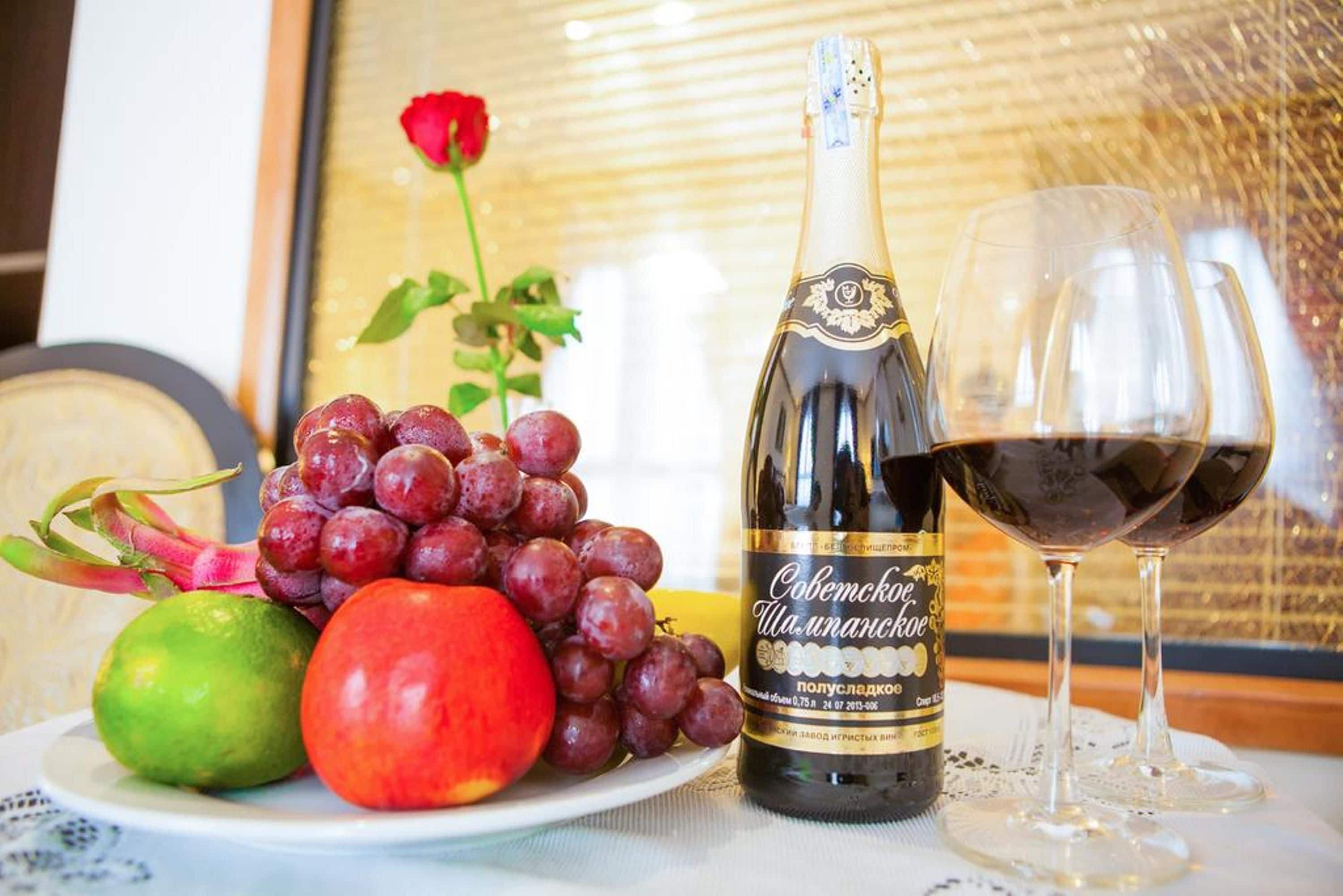 Photo - The Pearl Hotel