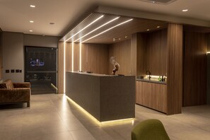 Reception - Max Plaza Hotel (Marilia)