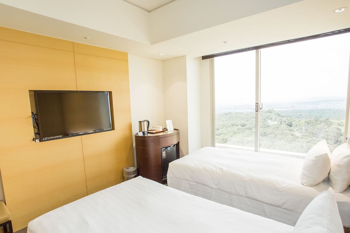 Phòng 2 giường đơn Economy, 2 giường đơn (Shower Only) | 1 phòng ngủ, bộ đồ giường cao cấp, minibar, két bảo mật tại phòng