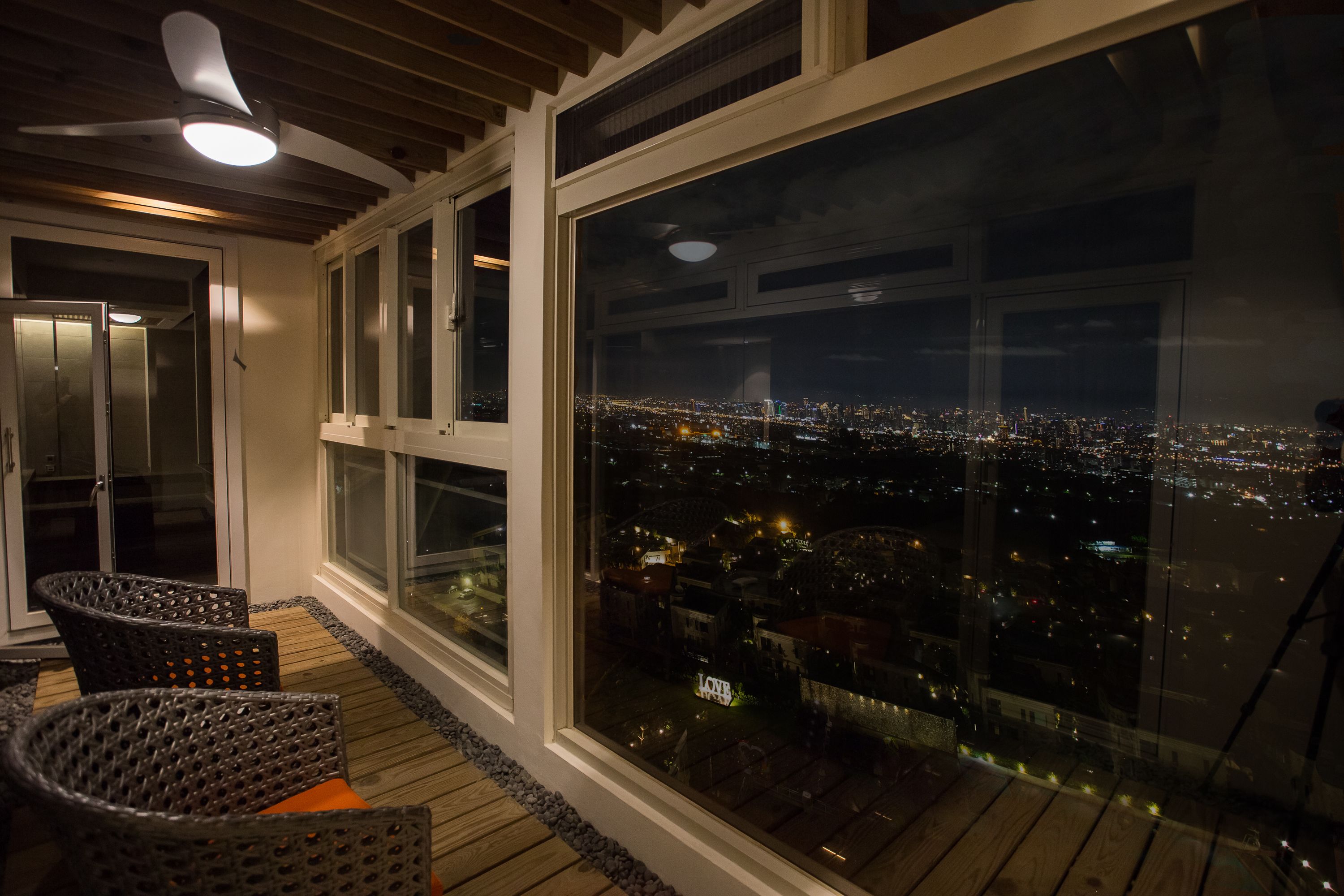 superior suite | 1 bedroom, premium bedding, minibar, in-room safe