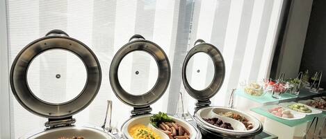 뷔페 아침 식사