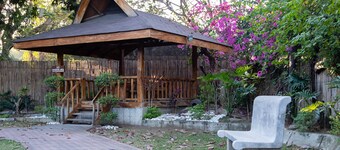 Matabungkay Beach Hotel