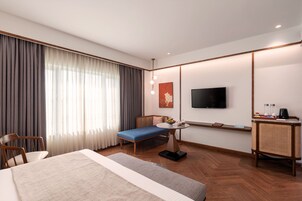 Ropa de cama de alta calidad y minibar 