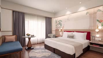 Premium-sengetøj, minibar, pengeskab på værelset, skrivebord