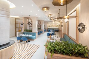 Lobby - Nidhivan Sarovar Portico Vrindavan (Mathura)