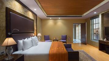 1 bedroom, minibar, in-room safe, desk