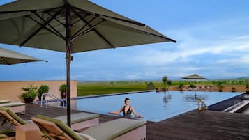 Piscina a l'aire lliure