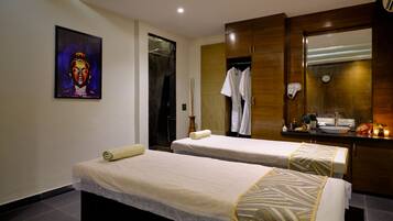 Couples treatment room(s), aromatherapy, hot stone massages