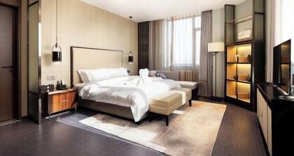 Eastern Holiday Hotel