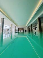Indoor pool, sun loungers