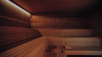 Couples treatment room(s), sauna, steam room, body treatments